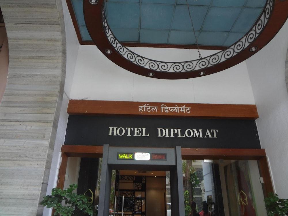 Hotel Diplomat, Colaba Mumbai Exterior photo